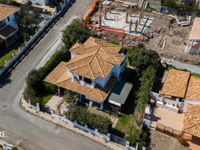 Villa a schiera in vendita a Calasetta via delle Viole