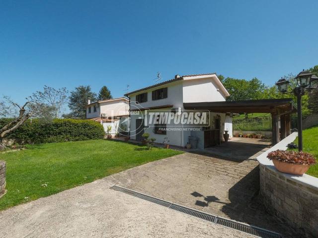 Villa a schiera in vendita a Campagnano Di Roma