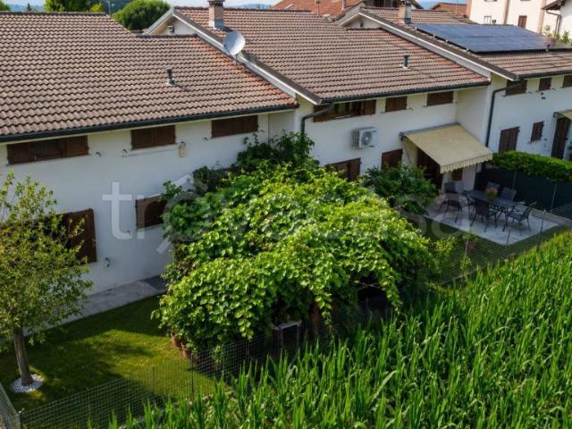Villa a schiera in vendita a Casnate con Bernate, San Quirico