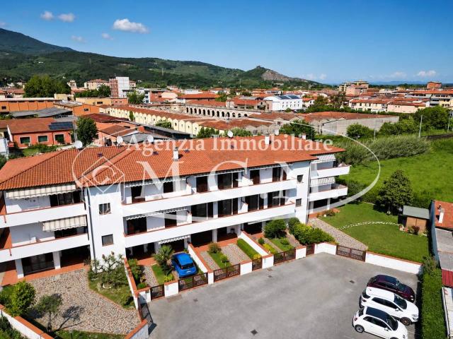 Villa a schiera in vendita a Cascina