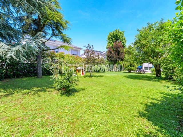 Villa a schiera in vendita a Castelfranco Emilia