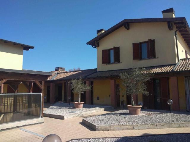 Villa a schiera in vendita a Castell'Arquato