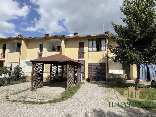 Villa a schiera in vendita a Castiglione Del Lago