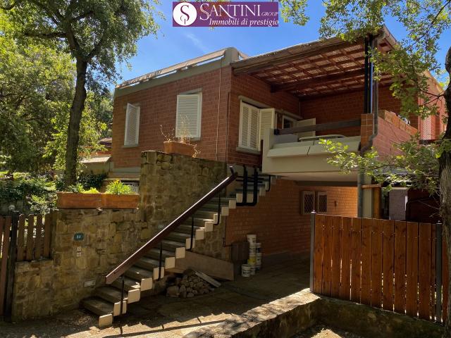 VILLA A SCHIERA in VENDITA a CASTIGLIONE DELLA PESCAIA PUNTA ALA di 6 vani