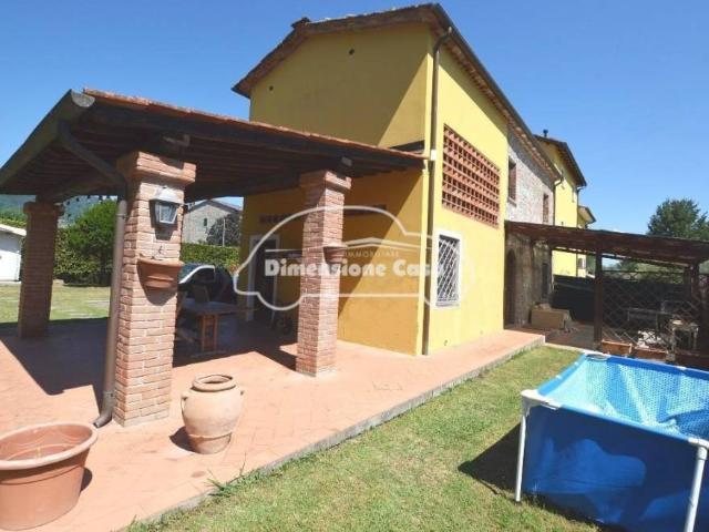 Villa a schiera in vendita a Capannori via di Piaggiori, 115, Segromigno San Colombano