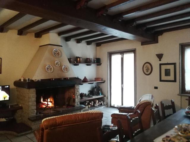 Villa a schiera in vendita a Carrara