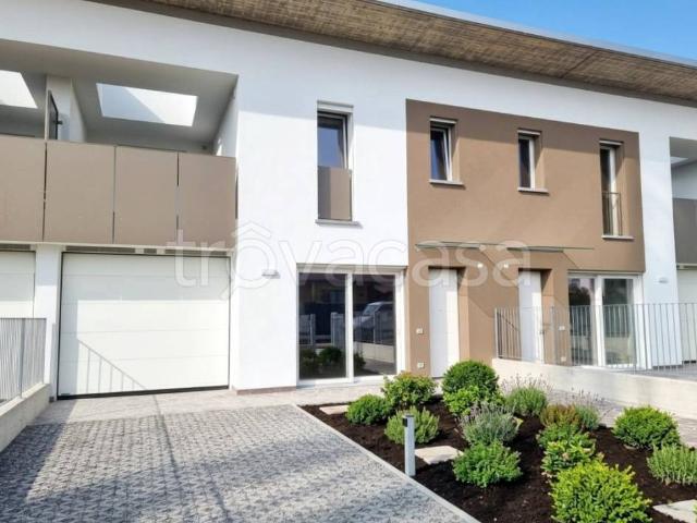 Villa a schiera in vendita a Cavernago via Antonio Meucci