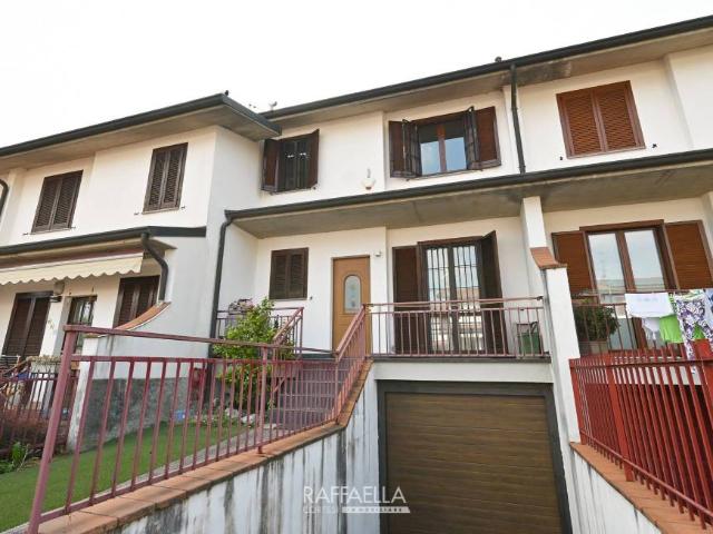 Villa a schiera in vendita a Cenate Sopra via dei Platani, 25, Casco