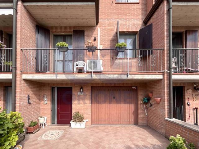 Villa a schiera in vendita a Cento