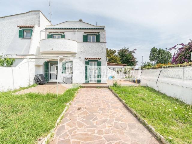 Villa a schiera in vendita a Cerveteri