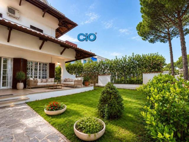 Villa a schiera in vendita a Cervia, Milano Marittima