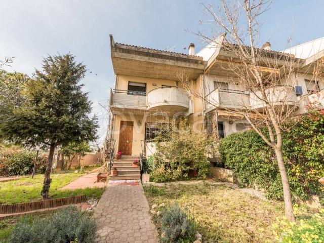 Villa a schiera in vendita a Città Sant'Angelo via degli Ulivi, 16, Madonna Della Pace