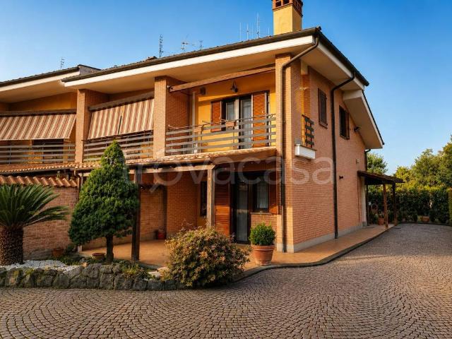Villa a schiera in vendita a Colli di Cicerone, Genzano di Roma