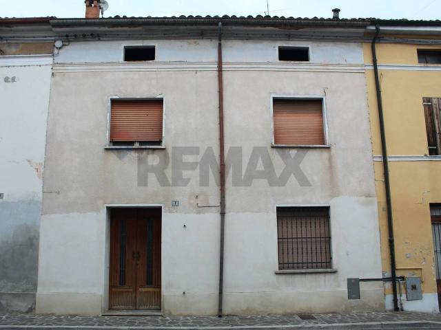 Villa a schiera in vendita a Commessaggio