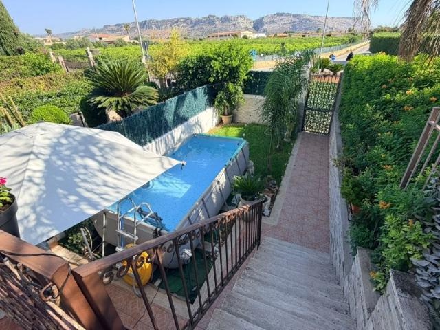 Villa a schiera in vendita a Floridia