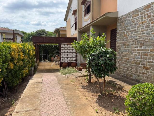 Villa a schiera in vendita a Follonica via Monte Bianco