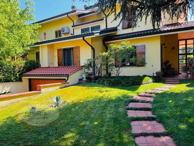 Villa a schiera in vendita a Formigine via Secchia, 5, Colombaro
