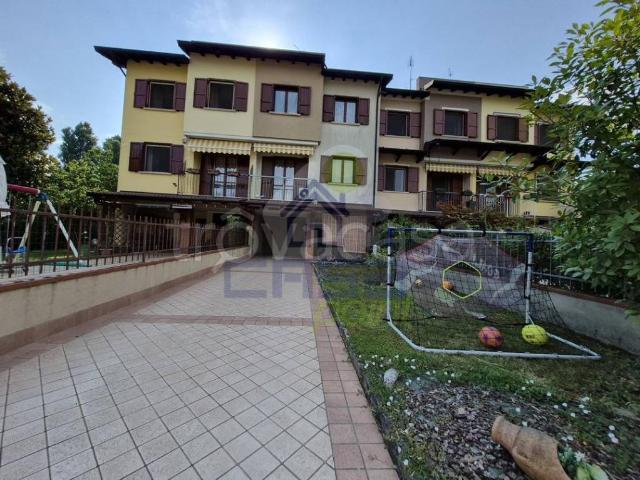 Villa a schiera in vendita a Gadesco Pieve Delmona via savaresi, Ardole San Marino