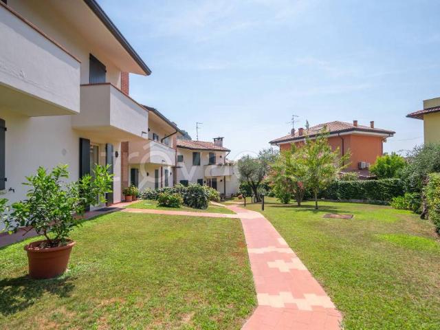 Villa a schiera in vendita a Garda via Carlo Magno