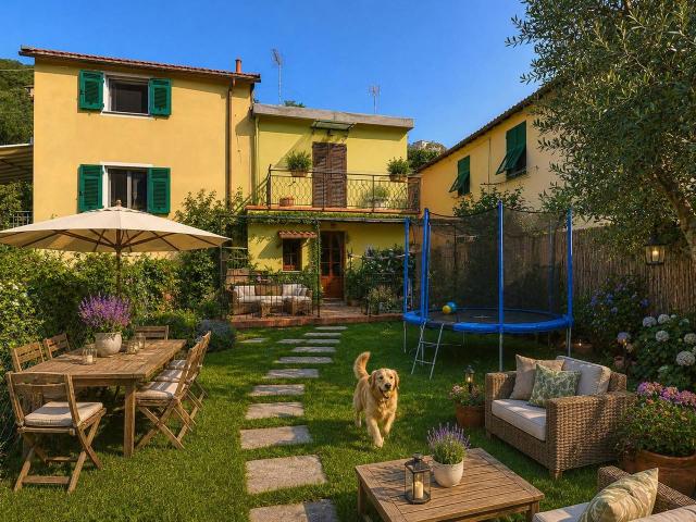 Villa a schiera in vendita a Genova