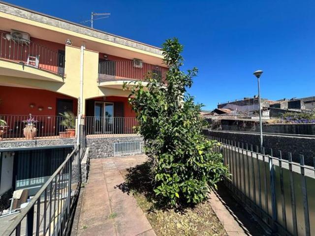 Villa a schiera in vendita a Giarre