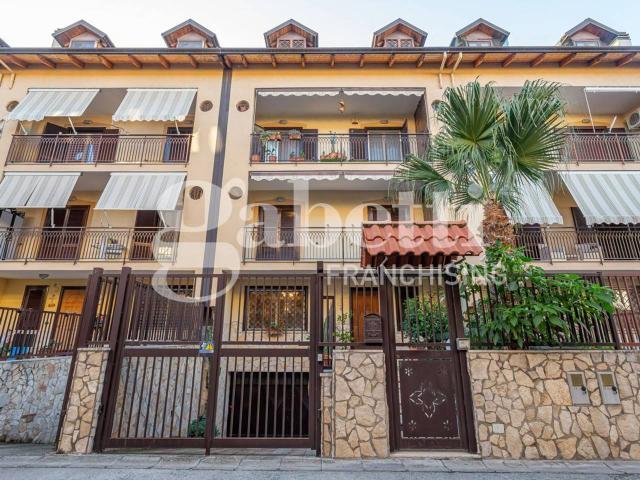 Villa a schiera in vendita a Giugliano In Campania