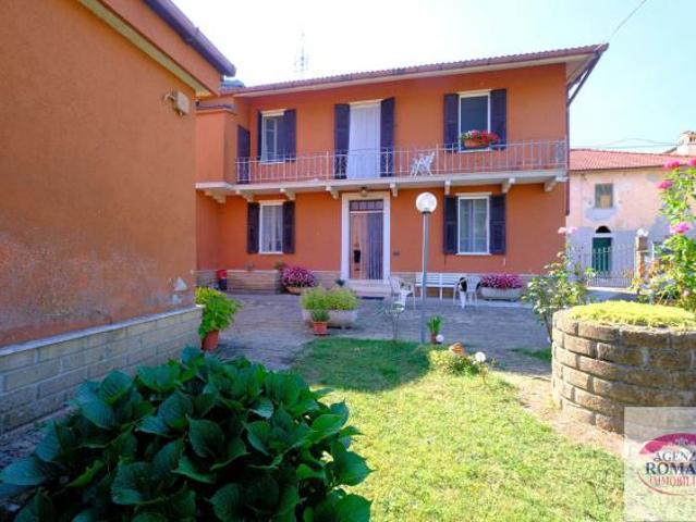 Villa a schiera in vendita a Giusvalla