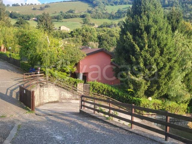Villa a schiera in vendita a Grone via San Fermo, 6