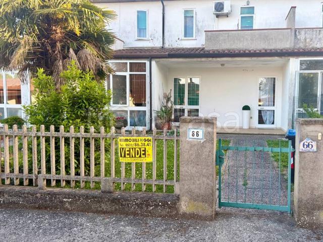Villa a schiera in vendita a Jolanda di Savoia via Aldo Moro