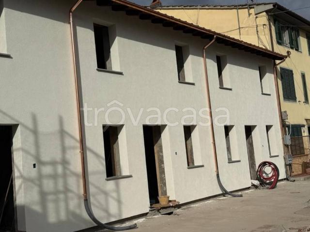 Villa a schiera in vendita a Lucca, Arancio