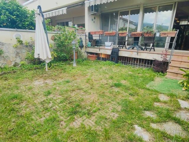 Villa a schiera in vendita a Luni