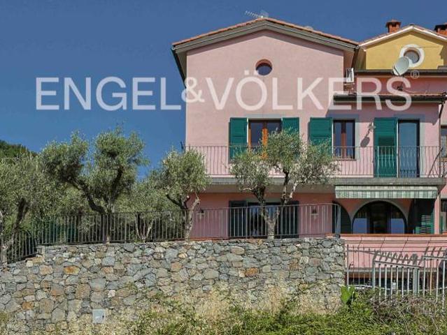 Villa a schiera in vendita a La Spezia via Maggiano, Foce Marinasco