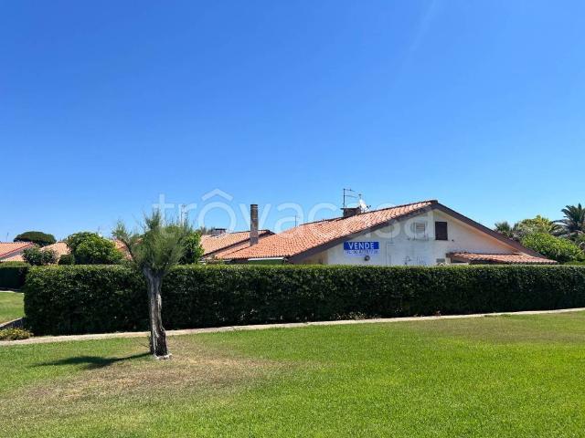Villa a schiera in vendita a Ladispoli via Marte