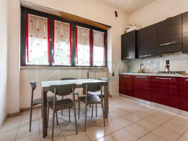 Villa a schiera in vendita a Lainate via Pompeo Litta, 104