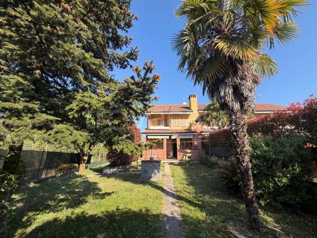 Villa a schiera in vendita a Landriano