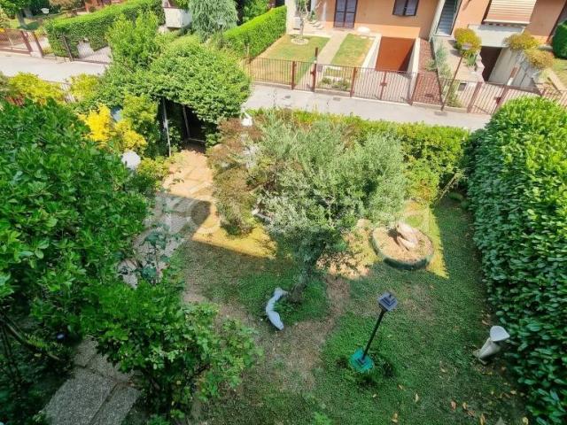 Villa a schiera in vendita a Lissone via Giuseppe Toniolo, 10