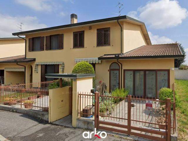Villa a schiera in vendita a Marudo via Giosuè Carducci, 2
