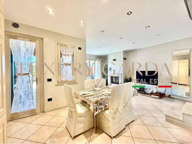 Villa a schiera in vendita a Lonato del Garda, Barcuzzi