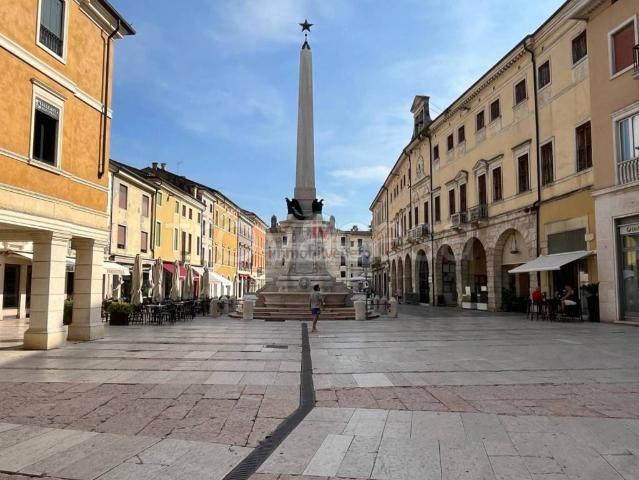 Villa a schiera in vendita a Lonigo piazza garibaldi