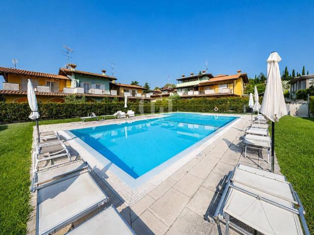 Villa a schiera in vendita a Padenghe Sul Garda