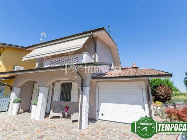 Villa a schiera in vendita a Palazzo Pignano