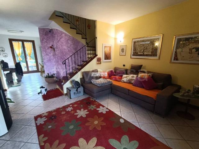 Villa a schiera in vendita a Pesaro via Eugenio Barsanti, Muraglia