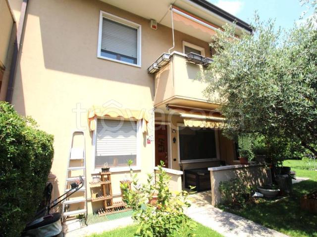 Villa a schiera in vendita a Pescantina