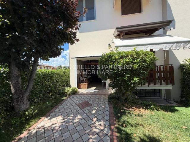 Villa a schiera in vendita a Peseggia, Scorzè