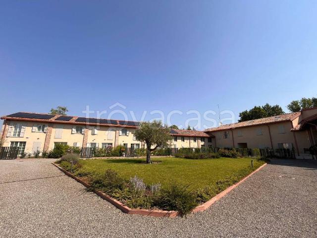 Villa a schiera in vendita a Piacenza via Aride Breviglieri, Vallera