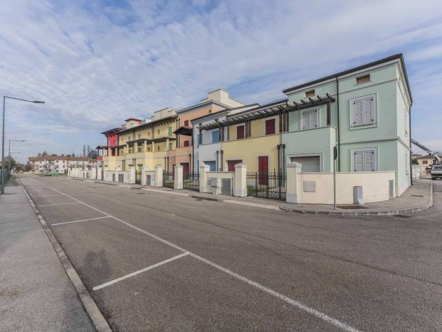 Villa a schiera in vendita a Pieve Di Cento