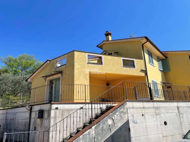 Villa a schiera in vendita a Pistoia