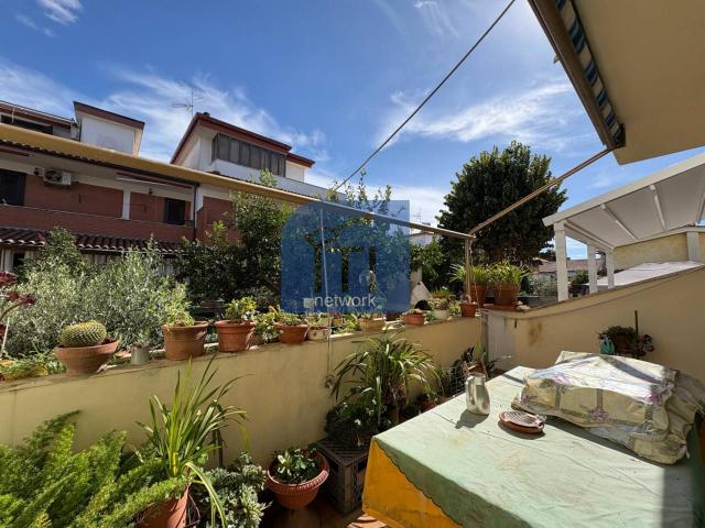Villa a schiera in vendita a Pomezia