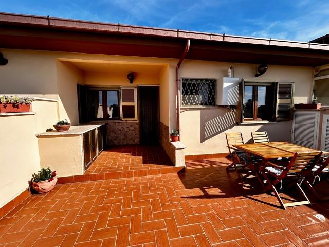 Villa a schiera in vendita a Pomezia