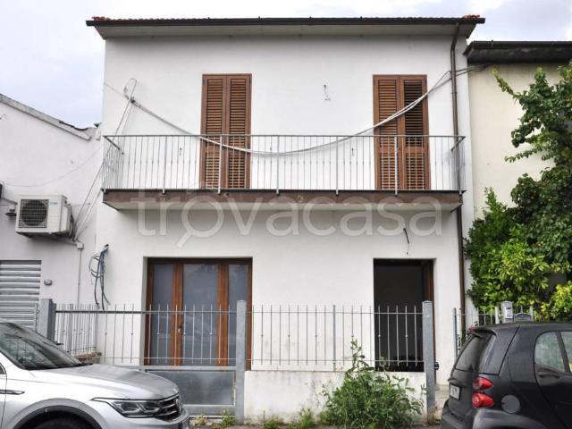 Villa a schiera in vendita a Prato via dell'alberaccio, 94, San Paolo